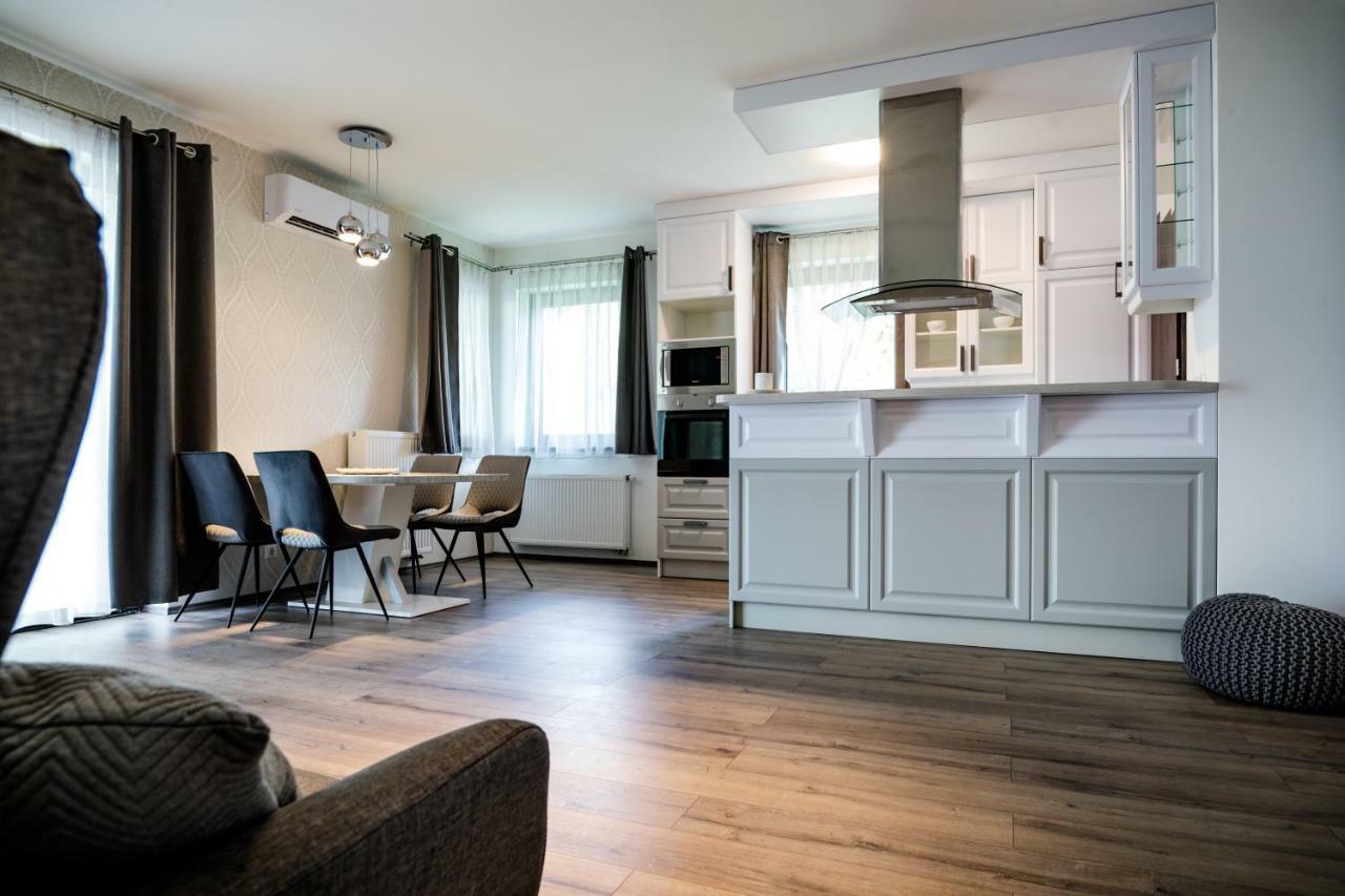 Liszt Ferenc Apartments Kecskemet Exterior photo